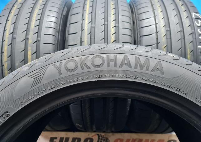 Yokohama Advan Sport V105 255/45 R19 100Y