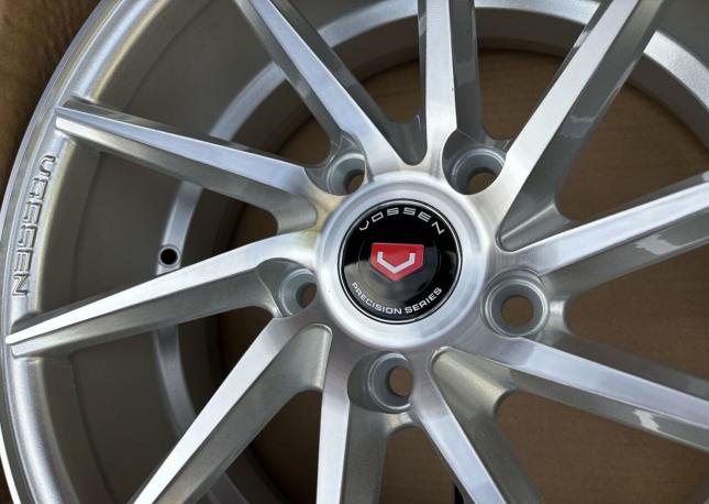 R16 5х114,3 новые диски Vossen CVT арт.00693