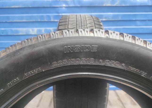 Bridgestone Blizzak VRX2 225/50 R18 95Q