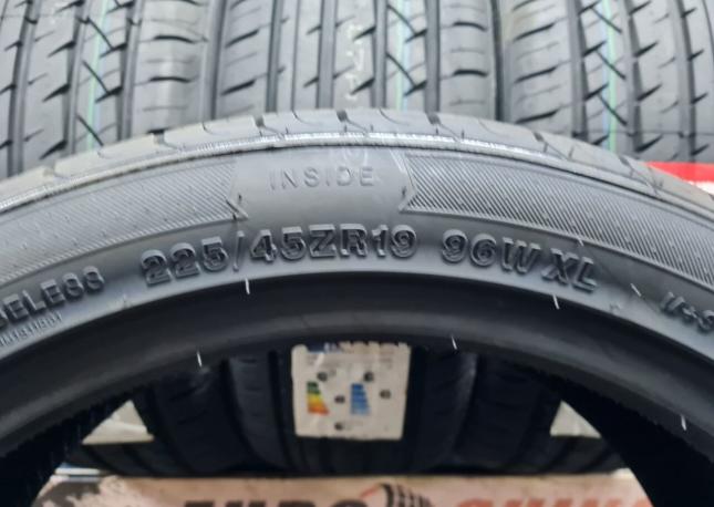 iLink Thunder U09 225/45 R19 96W