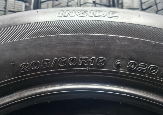 Bridgestone Blizzak VRX2 205/60 R16 92Q