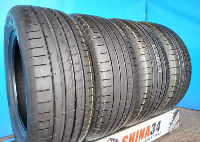 Goodyear Eagle F1 Asymmetric 2 SUV 255/55 R19 111W