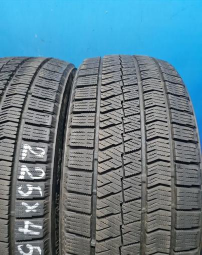 Bridgestone Blizzak VRX2 225/45 R17 91Q