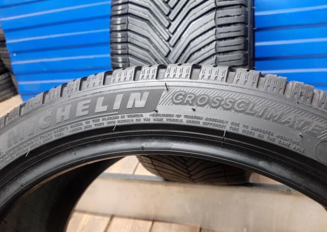 Michelin CrossClimate 245/35 R19 93Y