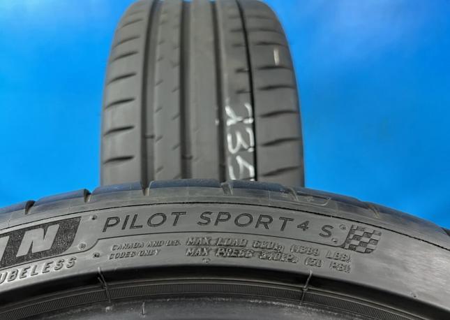 Michelin Pilot Sport 4 S 235/35 R20 93Y