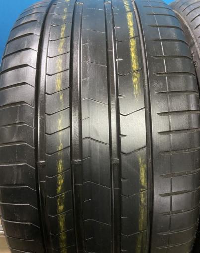 Pirelli P Zero PZ4 275/30 R21 98Y