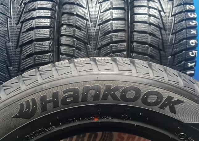 Hankook Winter I&#39;Cept X RW10 235/65 R18 106T