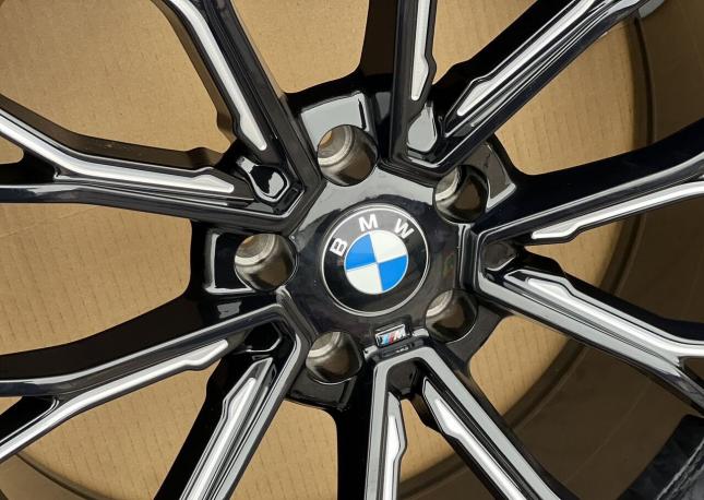 5x112 R19 разноширокие новые диски арт. 014-19KR BMW