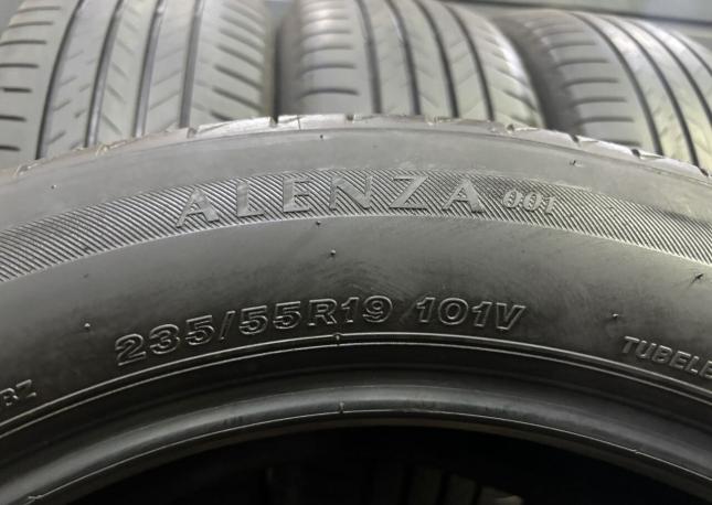 Bridgestone Alenza 001 235/55 R19 103V