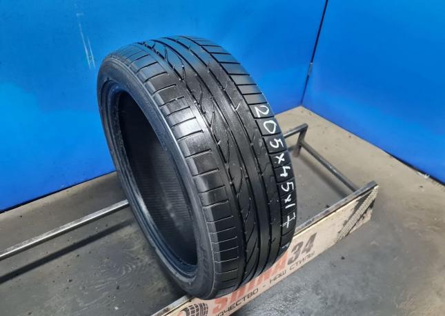 Bridgestone Potenza RE050A 205/45 R17 90W