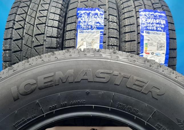 Compasal Ice Master 225/70 R16 107S