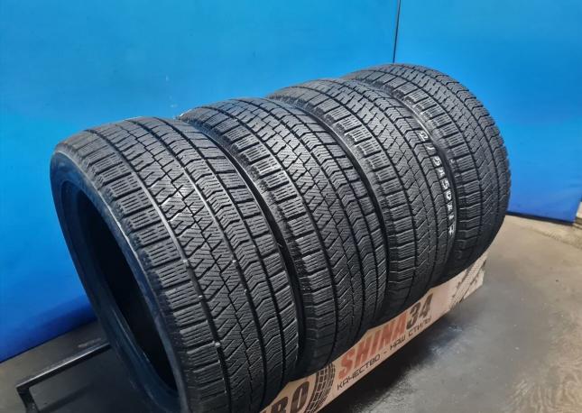 Bridgestone Blizzak VRX2 215/50 R17 91Q