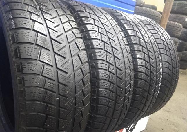 Michelin Latitude Alpin 235/65 R17 108V