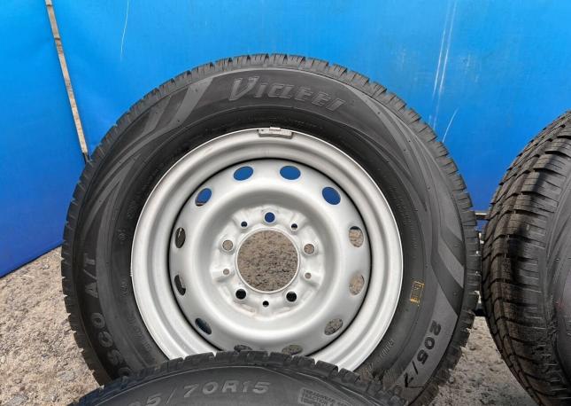 R15 5х139.7 новые диски на Ниву