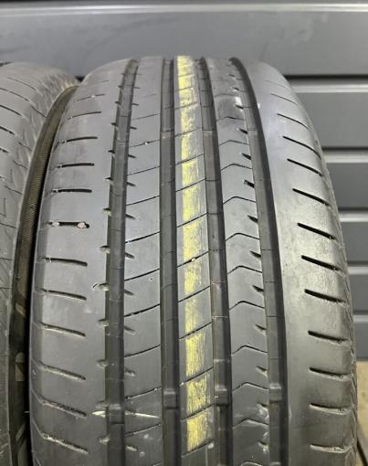 Bridgestone Ecopia EP300 215/55 R17 92V