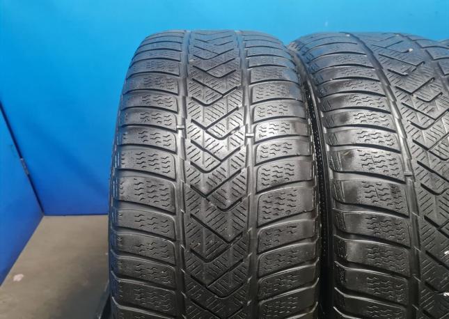 Pirelli Winter Sottozero 245/40 R19 и 275/35 R19 98V