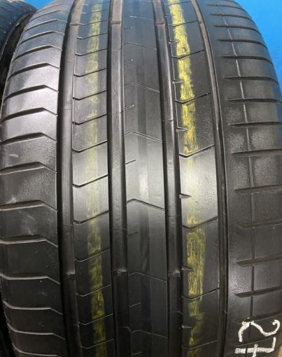 Pirelli P Zero PZ4 275/30 R21 98Y