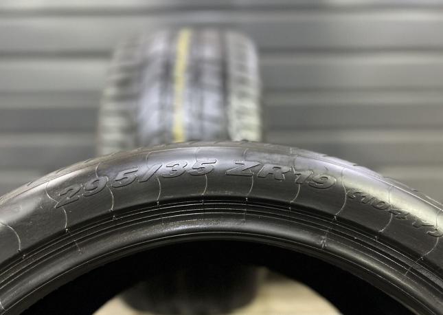 Pirelli P Zero 295/35 R19 104Y