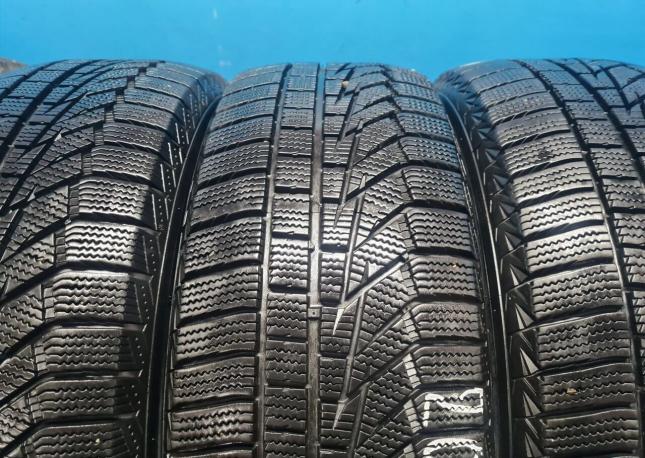 Hankook Winter I&#39;Cept IZ2A 205/60 R16 96T