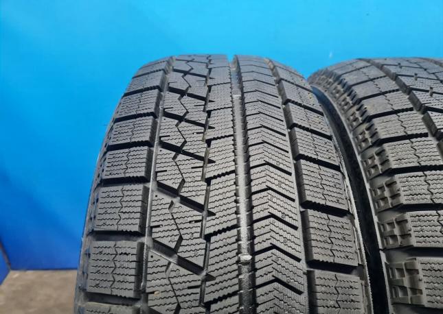 Bridgestone Blizzak VRX 215/60 R16 97Q