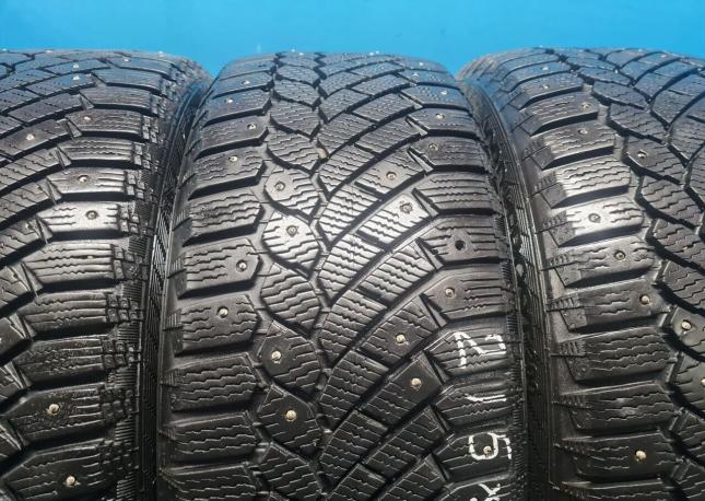 Gislaved Nord Frost 200 215/55 R17 98T