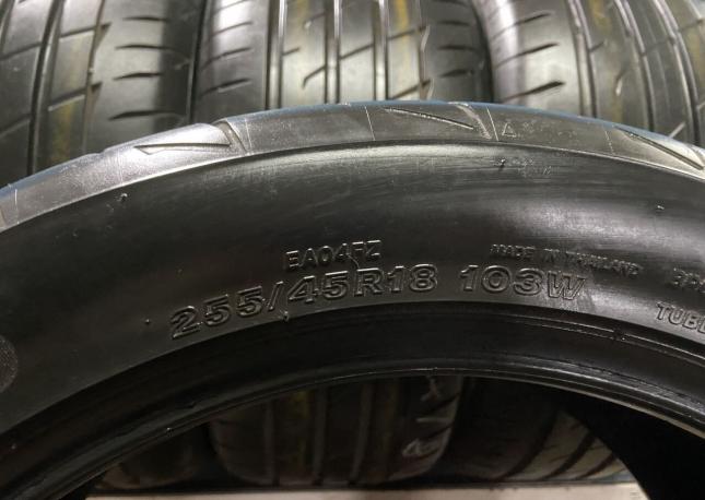 Bridgestone Potenza RE003 Adrenalin 255/45 R18 103W