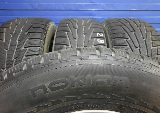 Nokian Tyres Hakkapeliitta R 285/60 R18 112Q