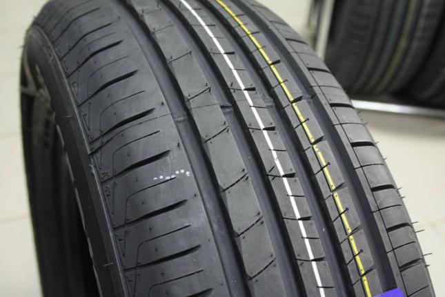 Compasal BLAZER HP  215/65 R16 98H