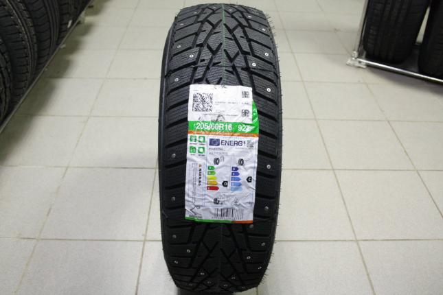 DoubleStar DW01 205/60 R16 92T