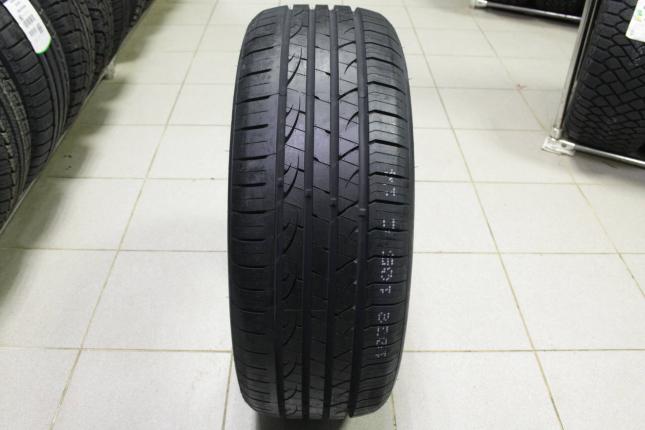 Fortune FSR702  215/50 R17 95W