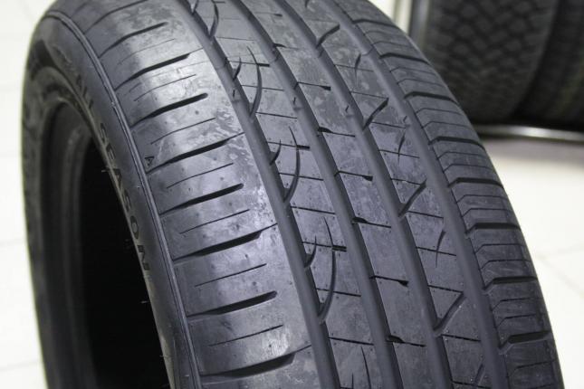 Fortune FSR702  215/50 R17 95W