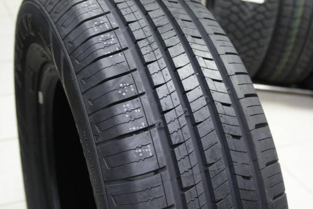 Fortune FSR602  215/70 R16 100H