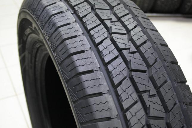 Fortune Tormenta H/T FSR305  215/70 R16 100H