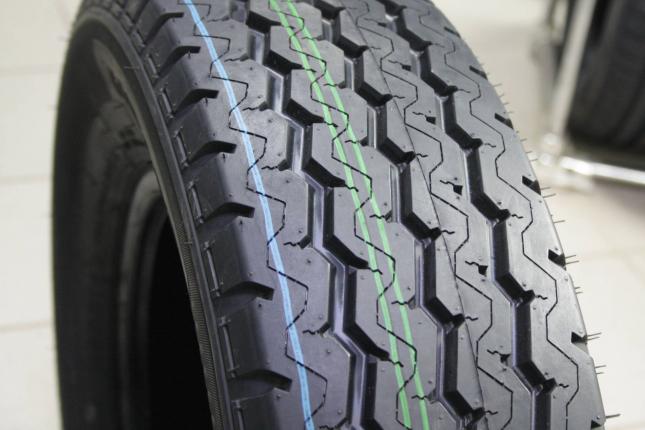 Mirage MR100 195/80 R14C 106/104R