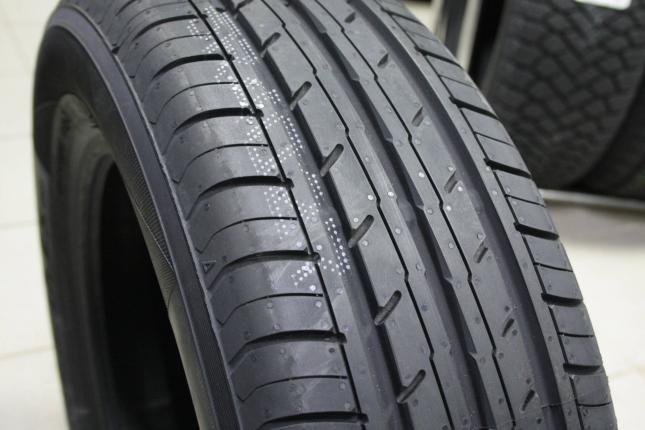 Yokohama Bluearth ES32 185/65 R15 88H