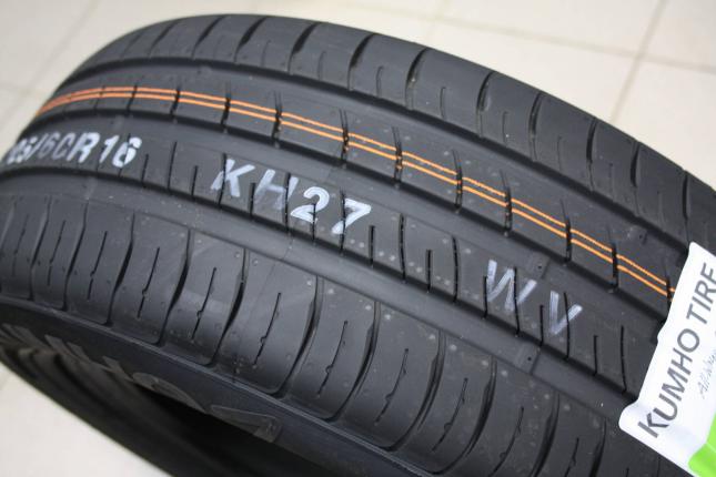 Kumho Ecowing ES01 KH27 205/60 R16 92V