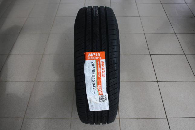 Maxxis MP-15 Pragmatra 205/65 R15 94V