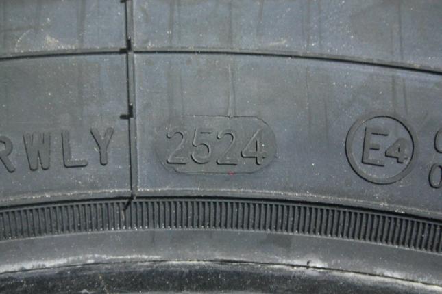 Sailun Commercio 4 seasons 215/70 R15C 109/107S