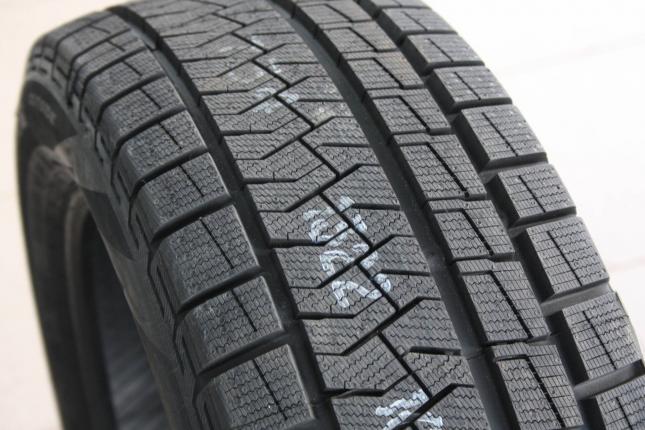 Formula Ice Friction XL 205/55 R16 94T