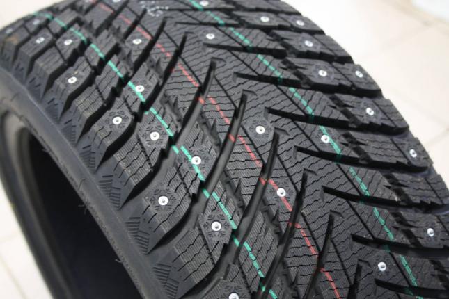 Arivo Ice Claw ARW7  235/45 R18  98T