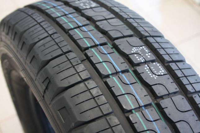 Comforser CF300  225/75 R16C 121/120Q