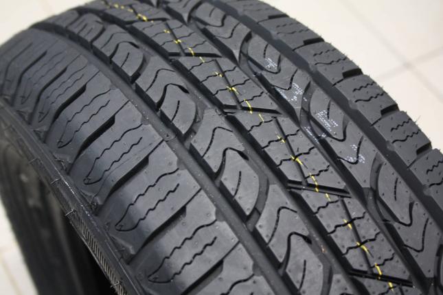 Roadstone Roadian HTX RH5 225/65 R17 102H