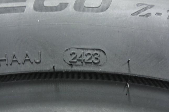Westlake Zuper Eco Z-107  215/55 R18 99V