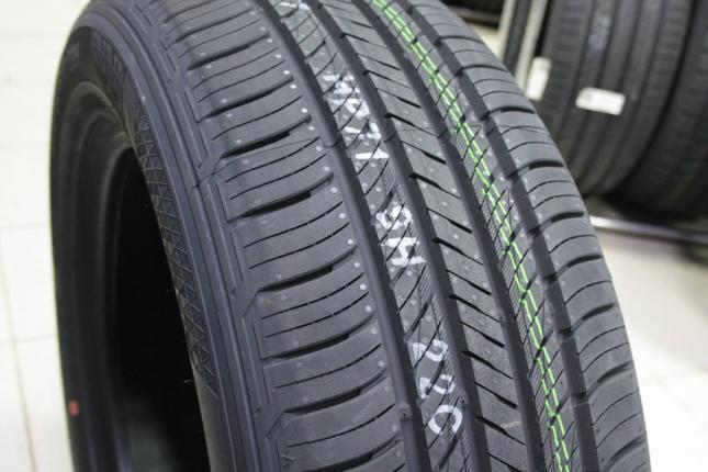 Kumho Crugen HP71 225/60 R17 99H