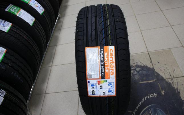 Centara Vanti HP 225/45 R18 95W