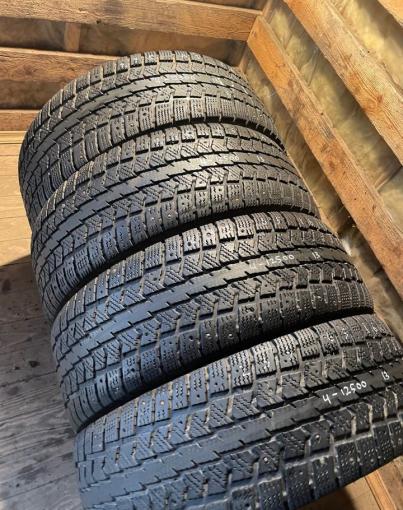 Viatti Vettore Inverno V-524 235/65 R16C