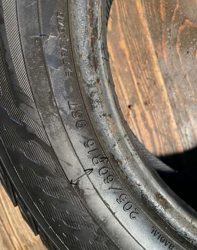 Yokohama Ice Guard IG35 205/60 R16