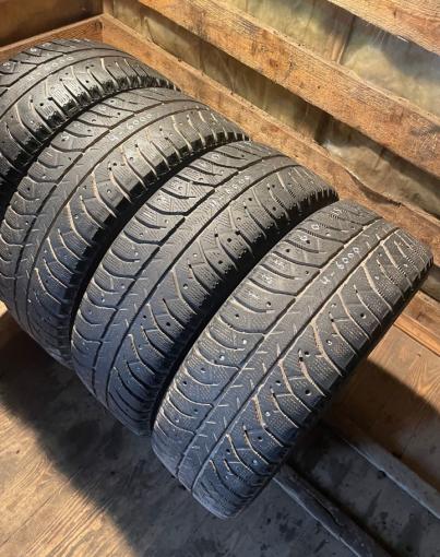 Bridgestone Ice Cruiser 7000S 185/60 R15