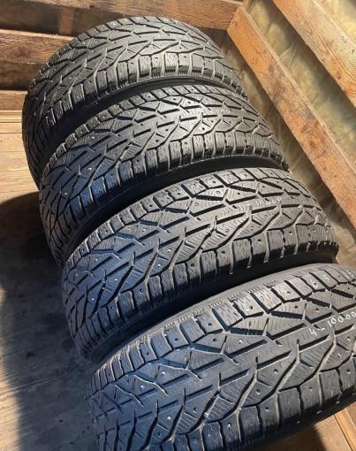 Kormoran SUV Stud 215/65 R16