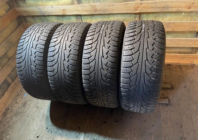 Nokian Tyres Hakkapeliitta 5 SUV 285/60 R18